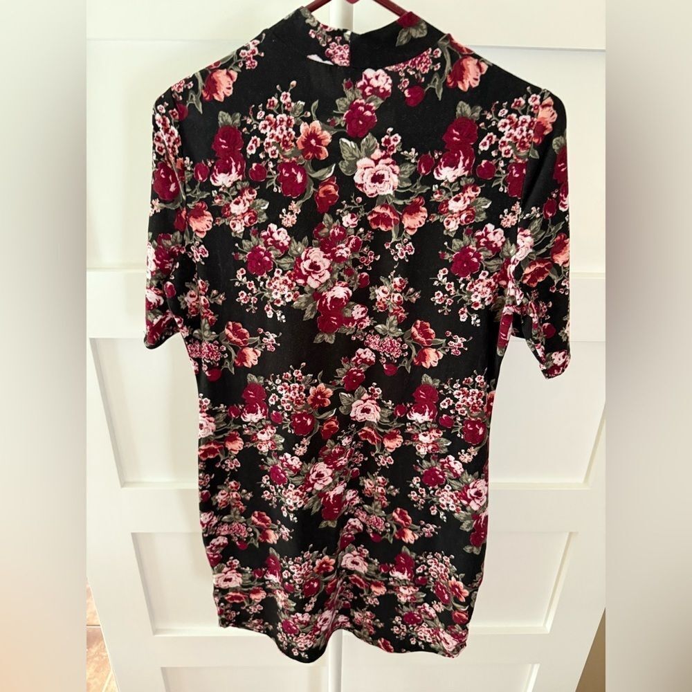 New B&B Boutique soft black floral dress Medium - Picture 2 of 16